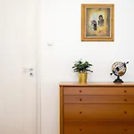 Emerald Apartment